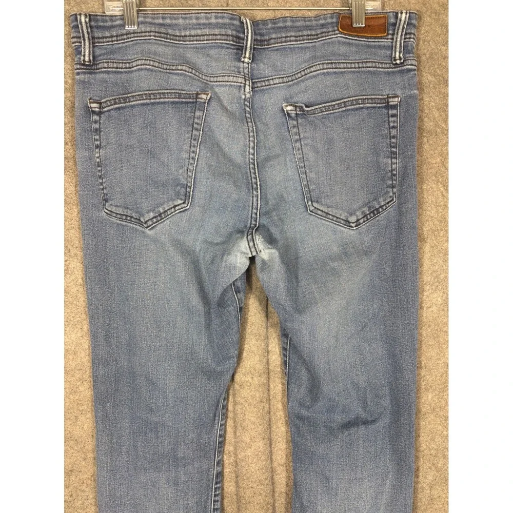 DKNY Avenue B Slim Straight Jeans Mens 36x32 Medium Wash Blue Denim Stretch